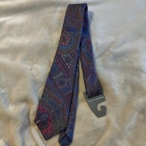 Geoffrey Beene Paisley Silk Tie